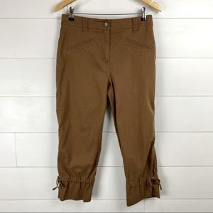 Chico’s 0.5 Cinch bottom Camel Capri